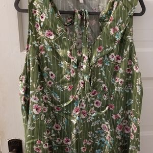 Marybelle Camelia tiewaist top with ruffled collar